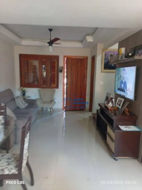 Sobrado com 2 quartos à venda em Centro, Tramandai - RS - imagem 5 Foto 5 de Sobrado com 2 quartos à venda em Centro, Tramandai - RS