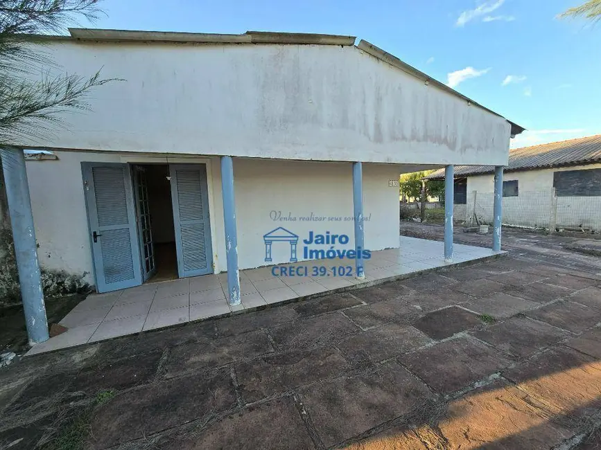 Casa com 2 quartos à venda, 300m2 em Centro, Balneario Pinhal - RS - imagem 1 Foto 1 de Casa com 2 quartos à venda, 300m2 em Centro, Balneario Pinhal - RS