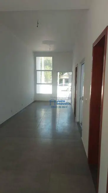 Casa com 2 quartos à venda em Tramandai - RS - imagem 2 Foto 2 de Casa com 2 quartos à venda em Tramandai - RS