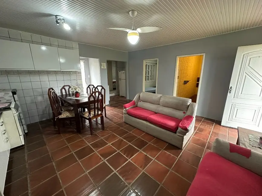 Casa com 3 quartos à venda, 360m2 em Balneario Pinhal - RS - imagem 7 Foto 7 de Casa com 3 quartos à venda, 360m2 em Balneario Pinhal - RS