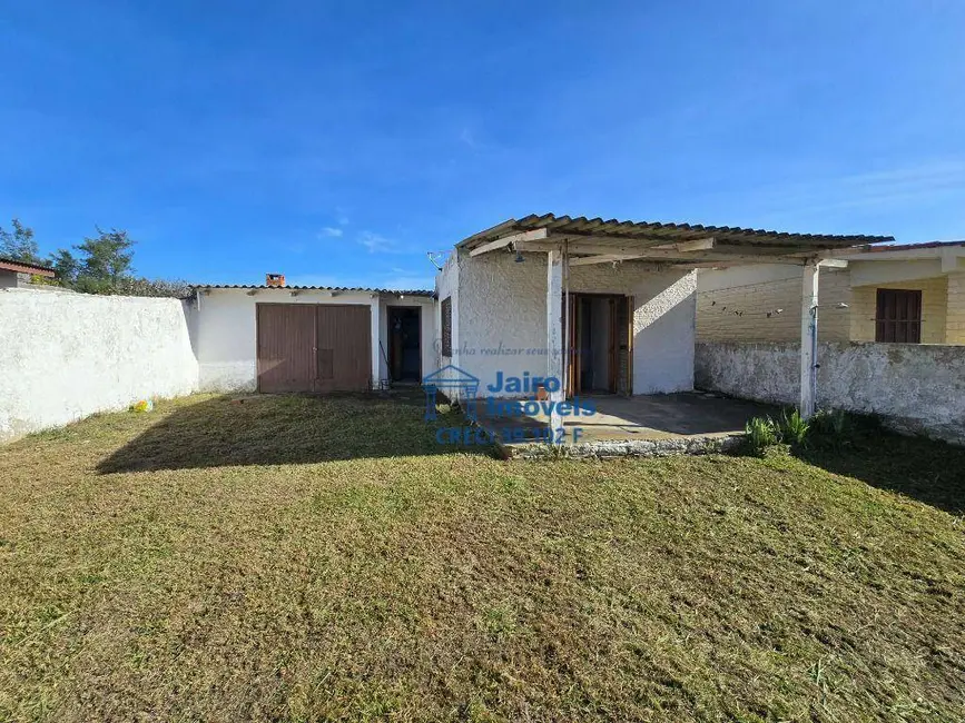 Casa com 1 quarto à venda, 360m2 em Centro, Balneario Pinhal - RS - imagem 1 Foto 1 de Casa com 1 quarto à venda, 360m2 em Centro, Balneario Pinhal - RS