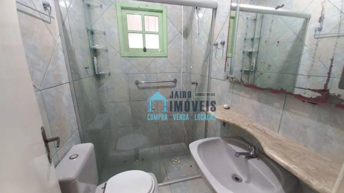 Casa com 3 quartos à venda, 420m2 em Centro, Tramandai - RS - imagem 6 Foto 6 de Casa com 3 quartos à venda, 420m2 em Centro, Tramandai - RS