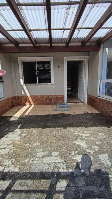 Sobrado com 2 quartos à venda em Tramandai - RS - imagem 2 Foto 2 de Sobrado com 2 quartos à venda em Tramandai - RS