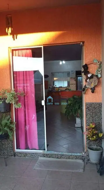Foto 3 de Sobrado com 2 quartos à venda, 85m2 em Centro, Imbe - RS