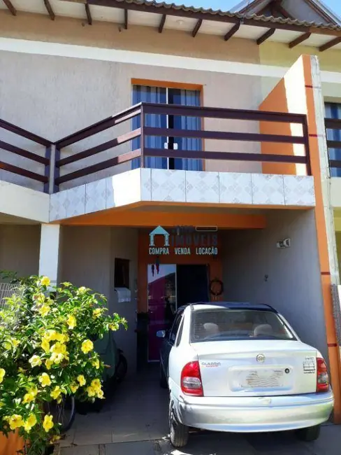 Foto 1 de Sobrado com 2 quartos à venda, 85m2 em Centro, Imbe - RS