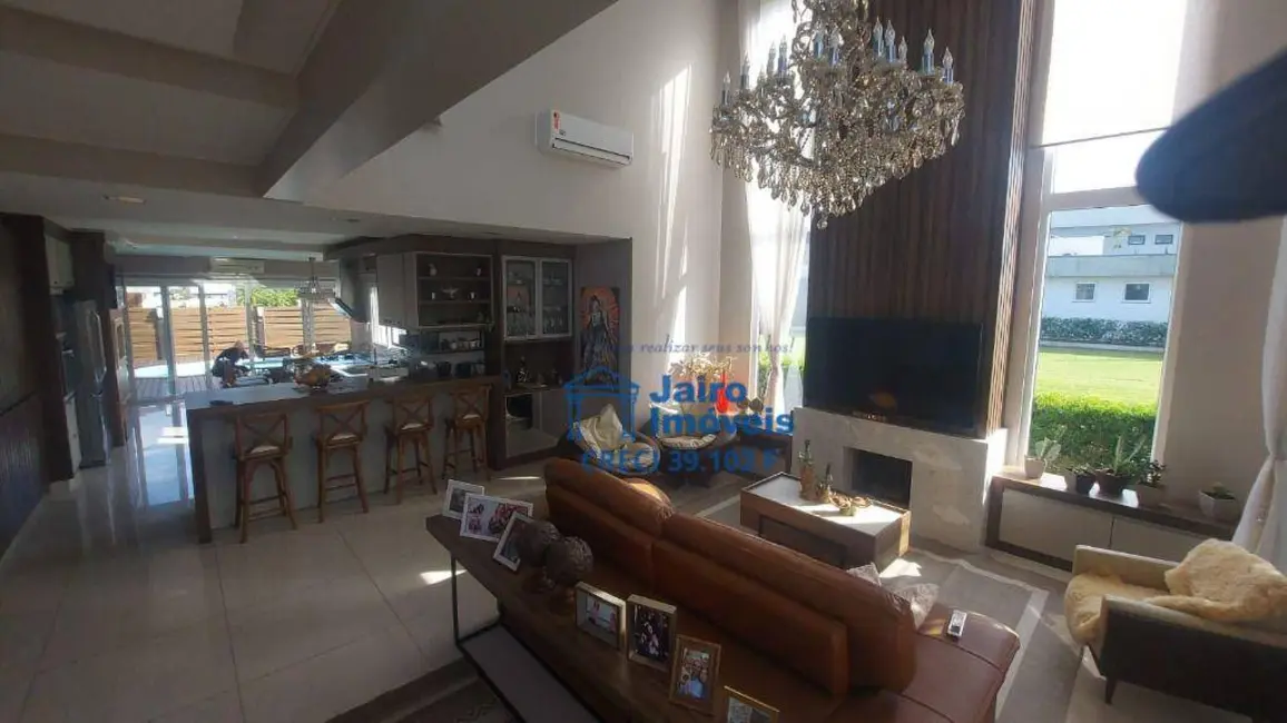 Casa de Condomínio com 4 quartos à venda, 235m2 em Tramandai - RS - imagem 4 Foto 4 de Casa de Condomínio com 4 quartos à venda, 235m2 em Tramandai - RS