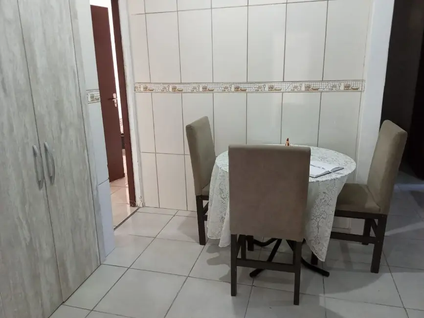 Casa com 5 quartos à venda, 580m2 em Centro, Tramandai - RS - imagem 6 Foto 6 de Casa com 5 quartos à venda, 580m2 em Centro, Tramandai - RS