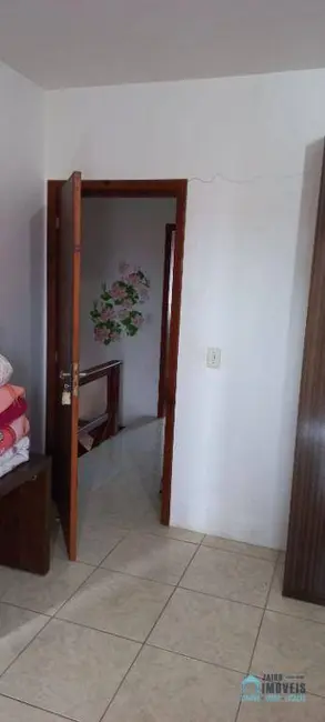 Sobrado com 3 quartos à venda, 115m2 em Tramandai - RS - imagem 8 Foto 8 de Sobrado com 3 quartos à venda, 115m2 em Tramandai - RS