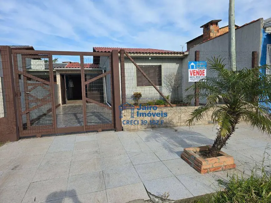 Foto 4 de Casa com 2 quartos à venda, 225m2 em Centro, Balneario Pinhal - RS