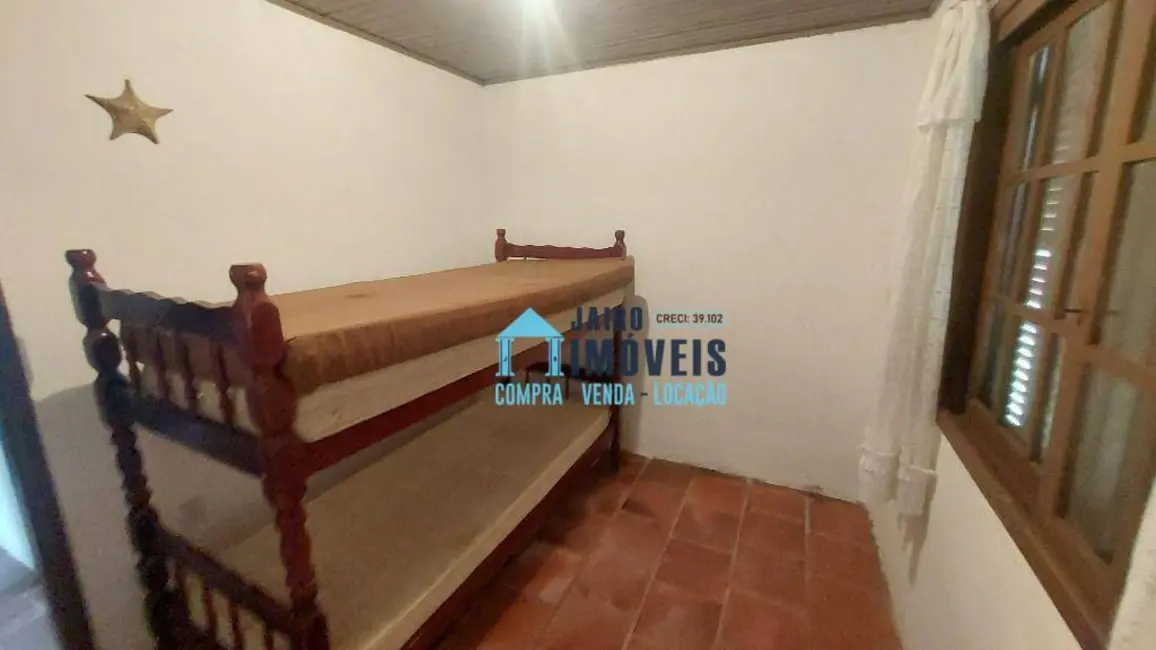 Casa com 3 quartos à venda, 560m2 em Centro, Balneario Pinhal - RS - imagem 8 Foto 8 de Casa com 3 quartos à venda, 560m2 em Centro, Balneario Pinhal - RS