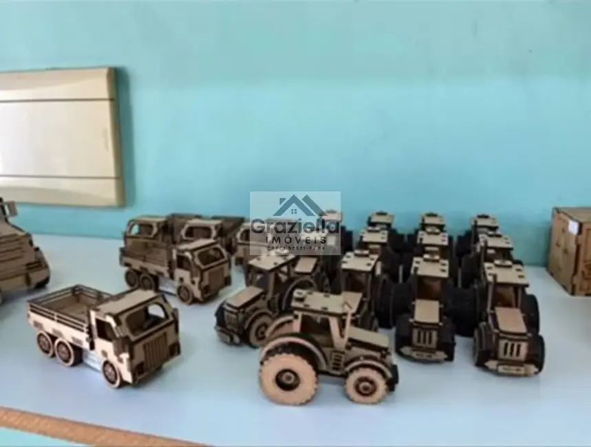 Armazém / Galpão à venda, 80m2 em Xaxim, Curitiba - PR - imagem 6 Foto 6 de Armazém / Galpão à venda, 80m2 em Xaxim, Curitiba - PR