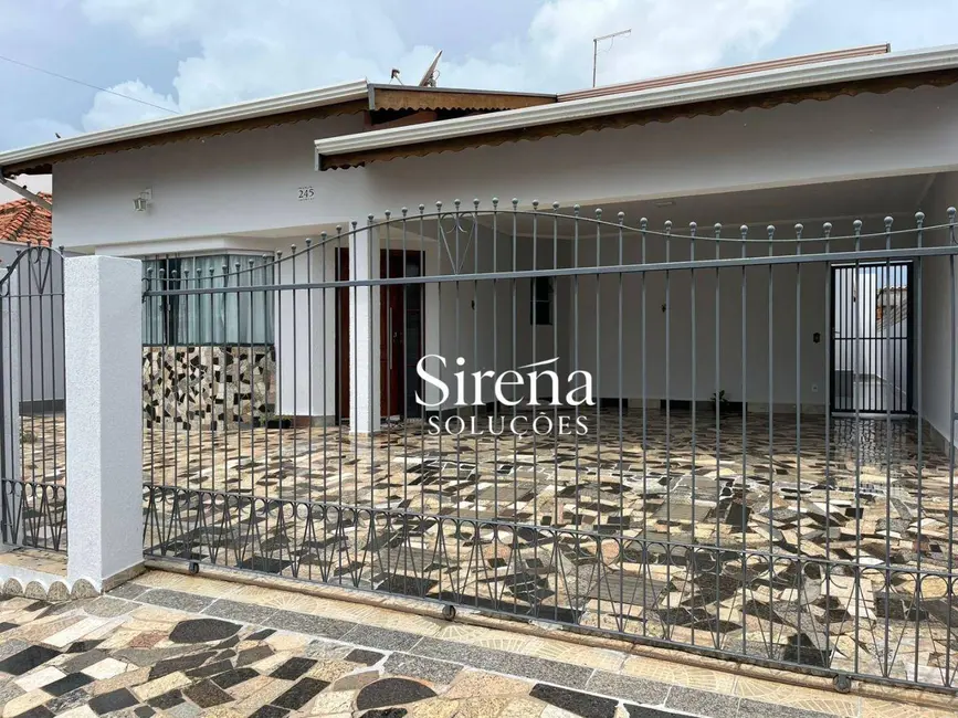 Casa com 3 quartos à venda, 312m2 em Holambra - SP - imagem 1 Foto 1 de Casa com 3 quartos à venda, 312m2 em Holambra - SP