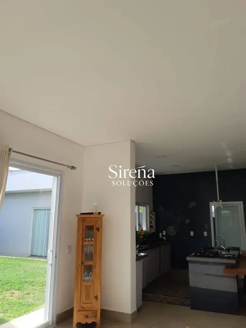 Sobrado com 4 quartos à venda, 420m2 em Holambra - SP - imagem 7 Foto 7 de Sobrado com 4 quartos à venda, 420m2 em Holambra - SP