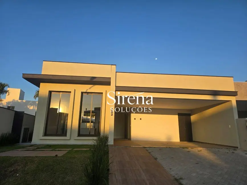Casa de Condomínio com 3 quartos à venda, 360m2 em Holambra - SP - imagem 2 Foto 2 de Casa de Condomínio com 3 quartos à venda, 360m2 em Holambra - SP