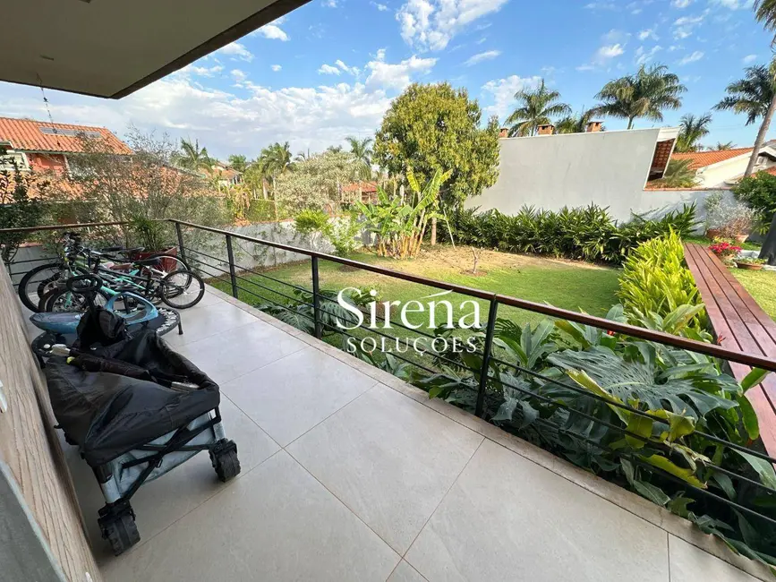 Casa de Condomínio com 3 quartos à venda, 1006m2 em Holambra - SP - imagem 5 Foto 5 de Casa de Condomínio com 3 quartos à venda, 1006m2 em Holambra - SP