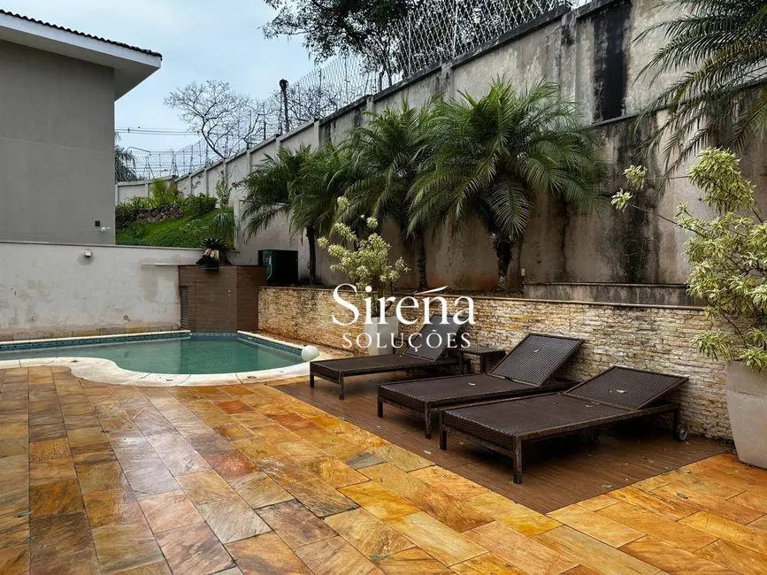Foto 1 de Sobrado com 3 quartos à venda e para alugar, 555m2 em Centro, Jaguariuna - SP