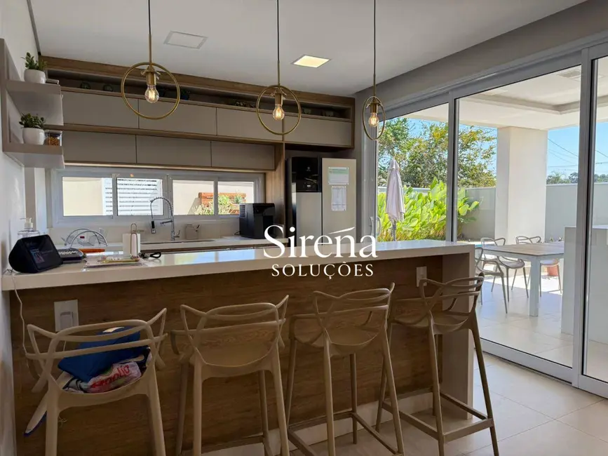 Sobrado com 3 quartos à venda, 419m2 em Holambra - SP - imagem 7 Foto 7 de Sobrado com 3 quartos à venda, 419m2 em Holambra - SP