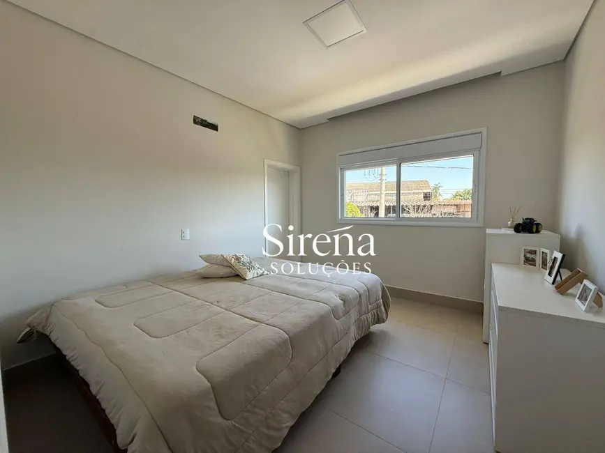 Sobrado com 3 quartos à venda, 419m2 em Holambra - SP - imagem 3 Foto 3 de Sobrado com 3 quartos à venda, 419m2 em Holambra - SP