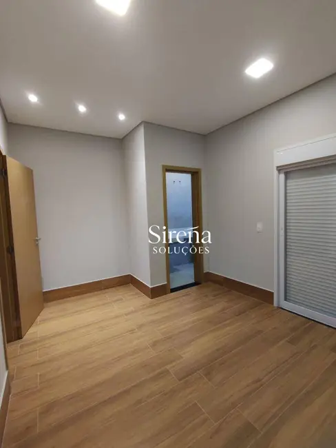 Casa de Condomínio com 3 quartos à venda, 360m2 em Holambra - SP - imagem 9 Foto 9 de Casa de Condomínio com 3 quartos à venda, 360m2 em Holambra - SP