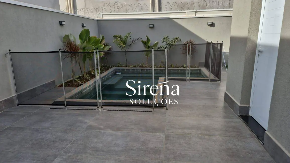 Casa de Condomínio com 3 quartos à venda, 360m2 em Holambra - SP - imagem 3 Foto 3 de Casa de Condomínio com 3 quartos à venda, 360m2 em Holambra - SP