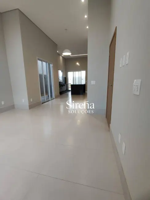 Casa de Condomínio com 3 quartos à venda, 360m2 em Holambra - SP - imagem 7 Foto 7 de Casa de Condomínio com 3 quartos à venda, 360m2 em Holambra - SP