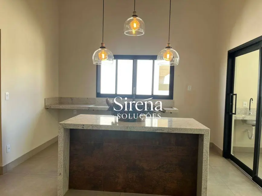 Foto 4 de Casa de Condomínio com 3 quartos à venda, 360m2 em Holambra - SP