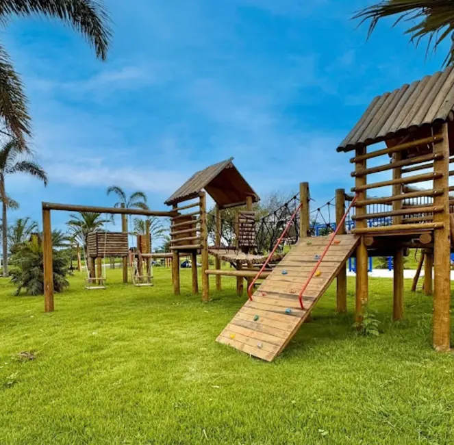 Foto 6 de Terreno / Lote à venda, 259m2 em Holambra - SP