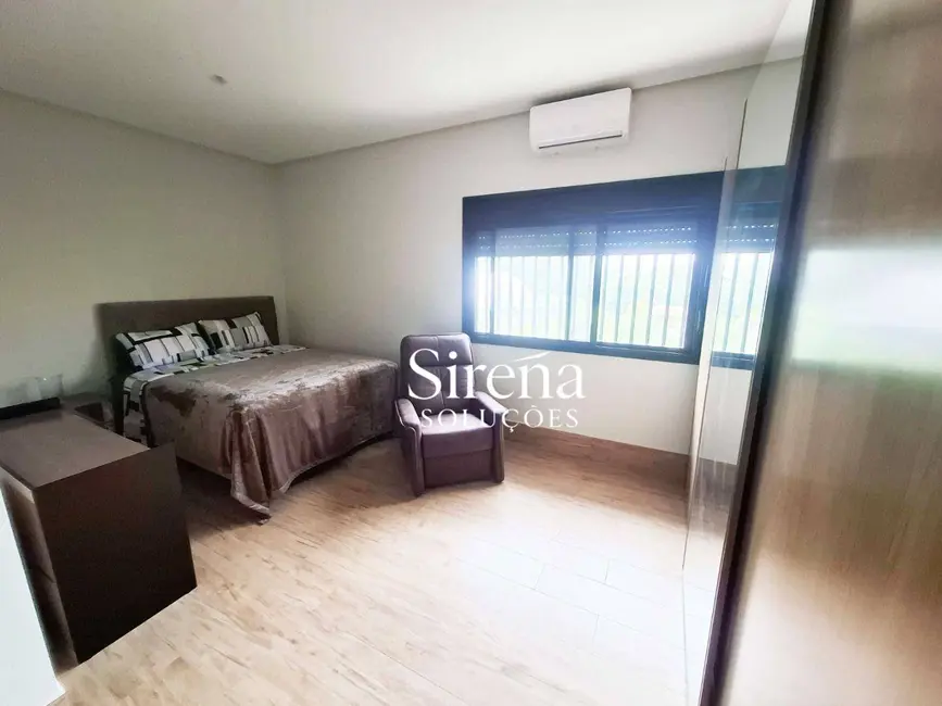 Sobrado com 4 quartos à venda, 645m2 em Holambra - SP - imagem 4 Foto 4 de Sobrado com 4 quartos à venda, 645m2 em Holambra - SP