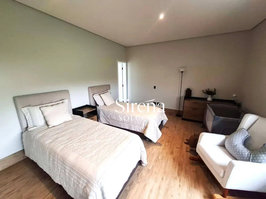 Sobrado com 4 quartos à venda, 645m2 em Holambra - SP - imagem 3 Foto 3 de Sobrado com 4 quartos à venda, 645m2 em Holambra - SP