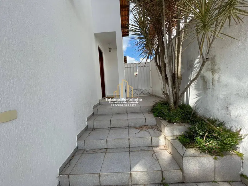 Foto 2 de Casa de Condomínio com 3 quartos à venda em Jardim da Glória, Cotia - SP