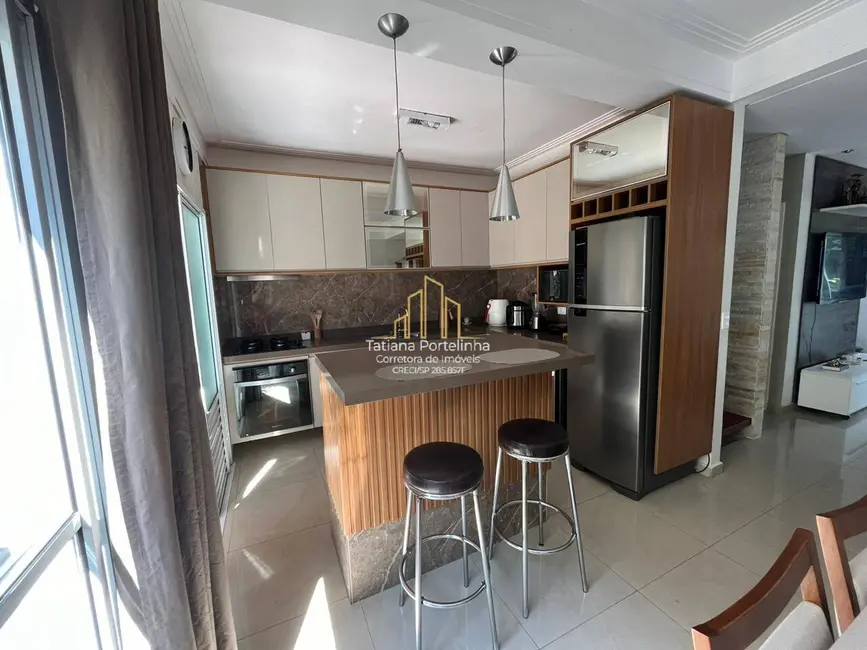 Foto 3 de Casa de Condomínio com 3 quartos à venda, 150m2 em Vila Santo Antônio do Portão, Cotia - SP