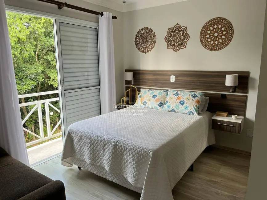 Foto 6 de Casa de Condomínio com 3 quartos à venda, 150m2 em Vila Santo Antônio do Portão, Cotia - SP