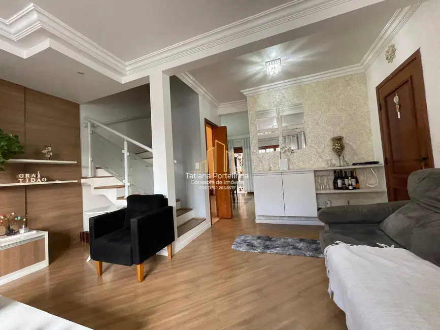 Foto 2 de Casa de Condomínio com 3 quartos à venda, 142m2 em Jardim da Glória, Cotia - SP