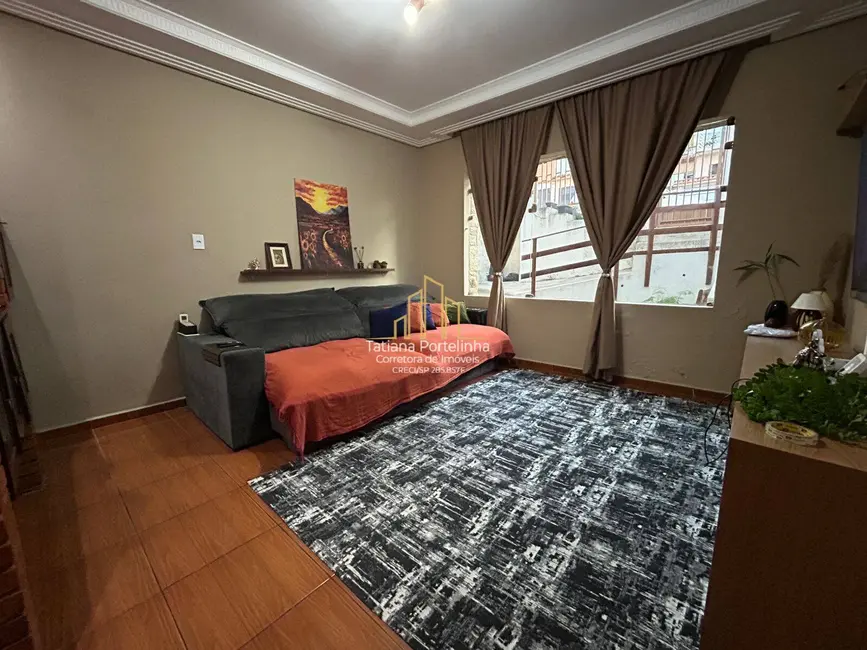 Foto 2 de Casa com 4 quartos à venda, 223m2 em Veloso, Osasco - SP