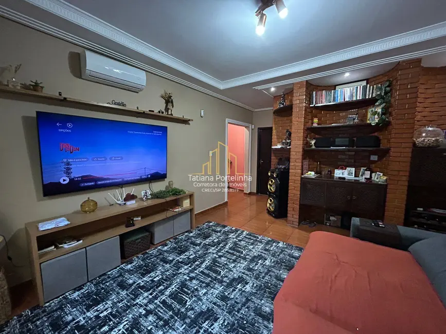 Foto 5 de Casa com 4 quartos à venda, 223m2 em Veloso, Osasco - SP