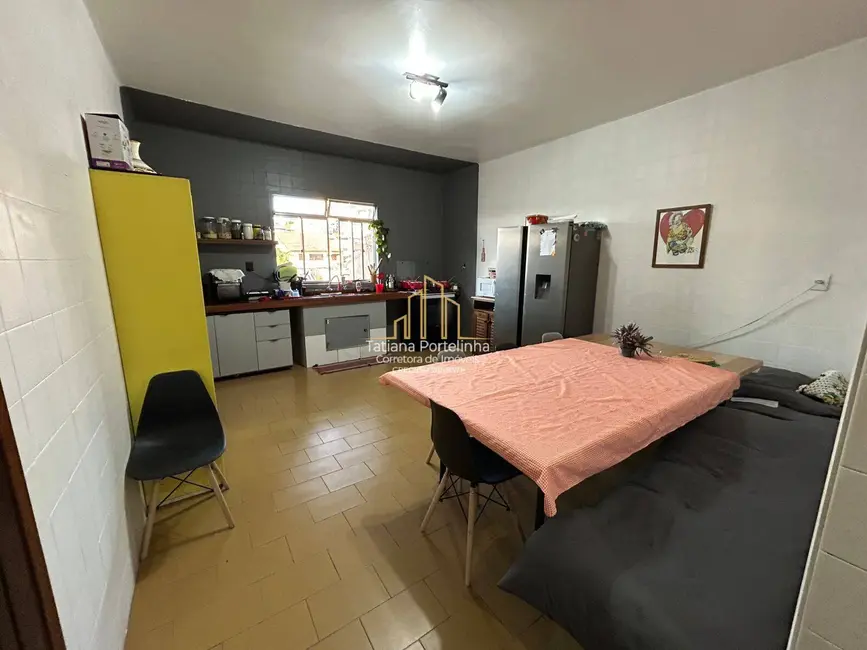 Foto 8 de Casa com 4 quartos à venda, 223m2 em Veloso, Osasco - SP