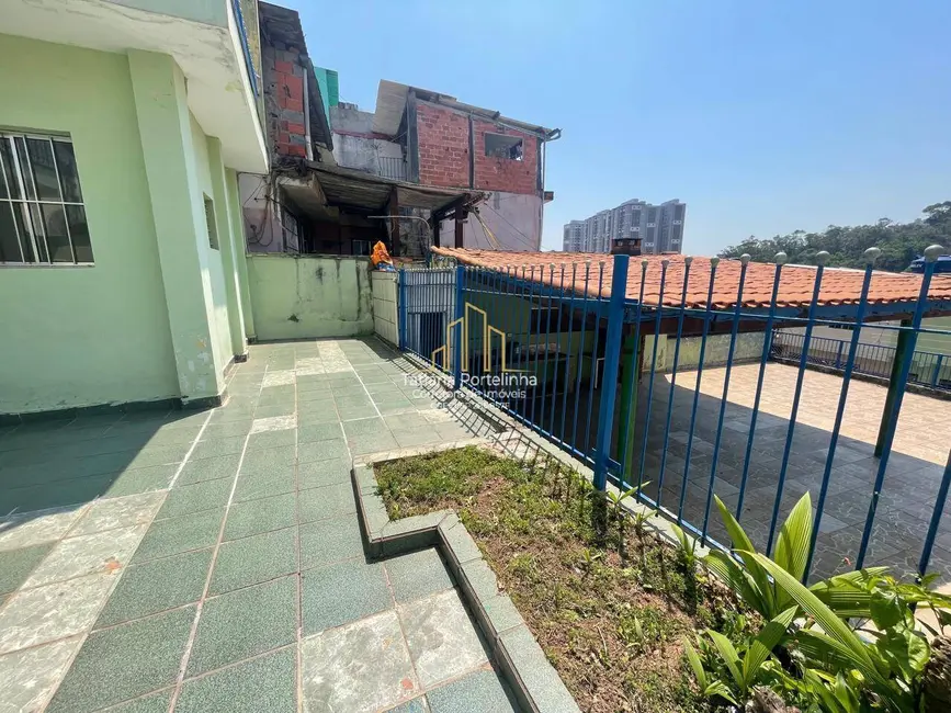 Casa com 3 quartos à venda, 250m2 em Bussocaba, Osasco - SP - imagem 3 Foto 3 de Casa com 3 quartos à venda, 250m2 em Bussocaba, Osasco - SP