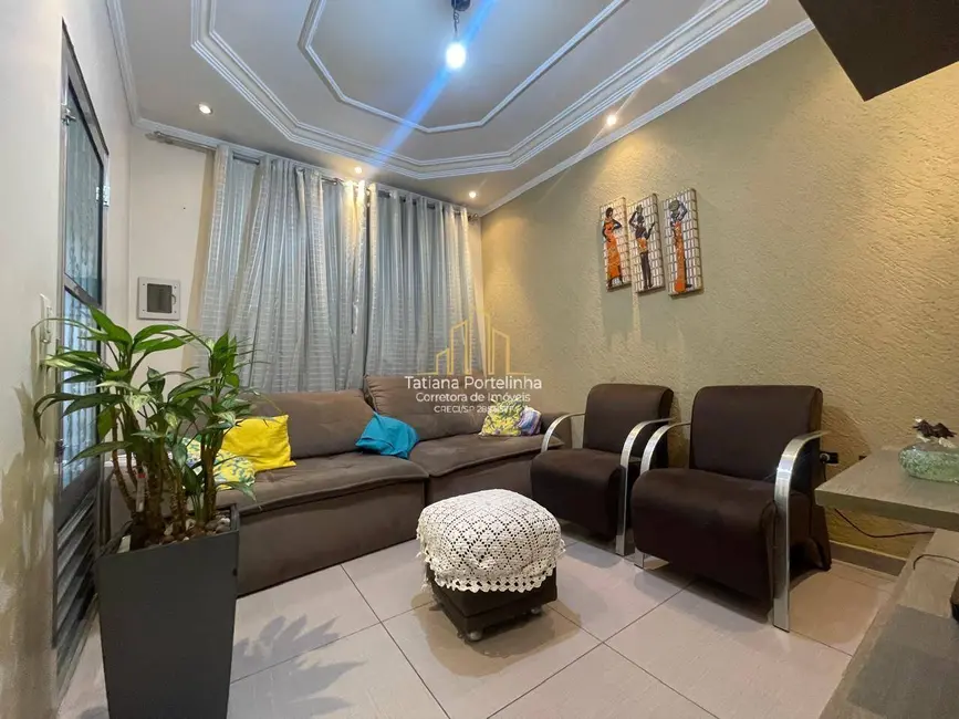 Casa com 5 quartos à venda, 378m2 em Santa Maria, Osasco - SP - imagem 1 Foto 1 de Casa com 5 quartos à venda, 378m2 em Santa Maria, Osasco - SP