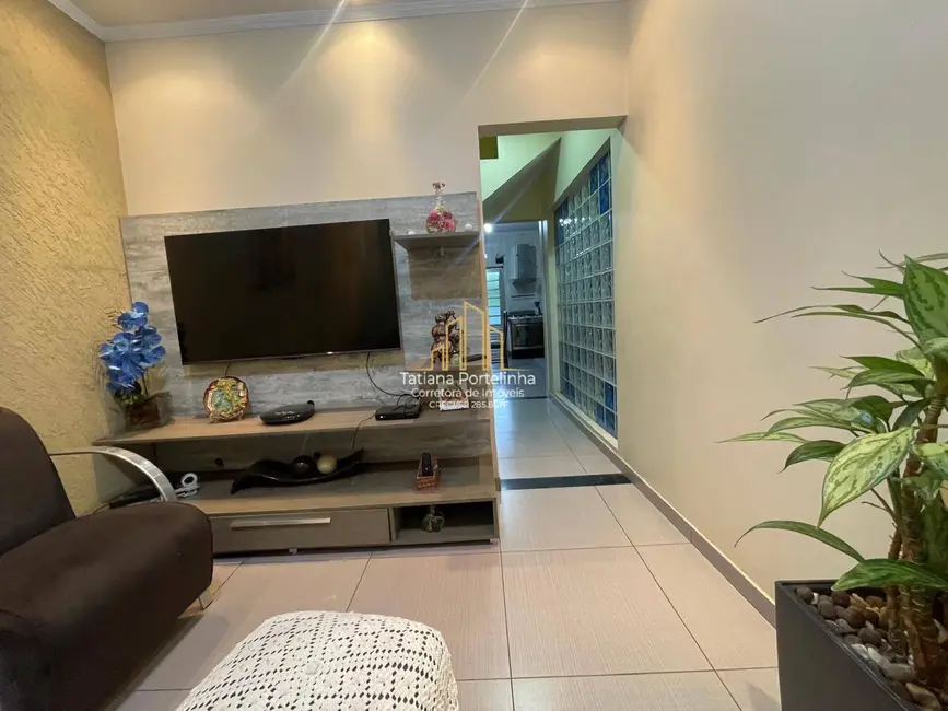 Casa com 5 quartos à venda, 378m2 em Santa Maria, Osasco - SP - imagem 3 Foto 3 de Casa com 5 quartos à venda, 378m2 em Santa Maria, Osasco - SP