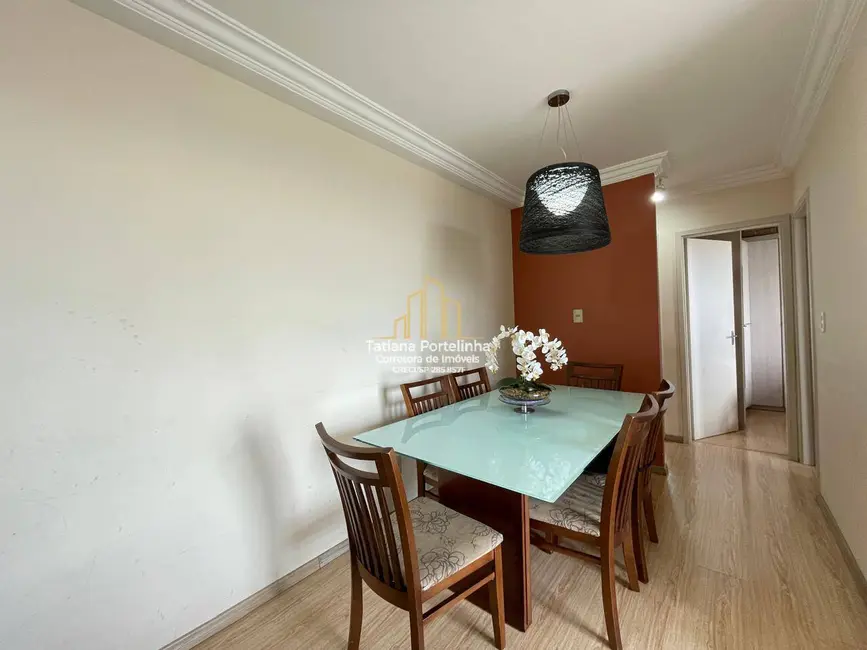 Foto 3 de Apartamento com 2 quartos à venda, 50m2 em Vila Mercês, Carapicuiba - SP