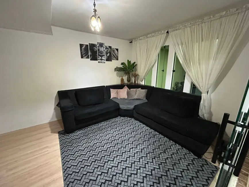 Casa com 3 quartos à venda, 219m2 em Cidade das Flores, Osasco - SP - imagem 2 Foto 2 de Casa com 3 quartos à venda, 219m2 em Cidade das Flores, Osasco - SP