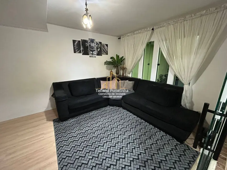 Casa com 3 quartos à venda, 219m2 em Cidade das Flores, Osasco - SP - imagem 2 Foto 2 de Casa com 3 quartos à venda, 219m2 em Cidade das Flores, Osasco - SP