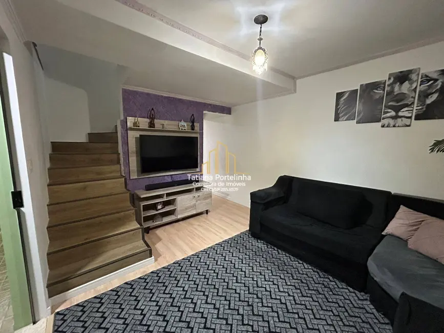 Casa com 3 quartos à venda, 219m2 em Cidade das Flores, Osasco - SP - imagem 3 Foto 3 de Casa com 3 quartos à venda, 219m2 em Cidade das Flores, Osasco - SP