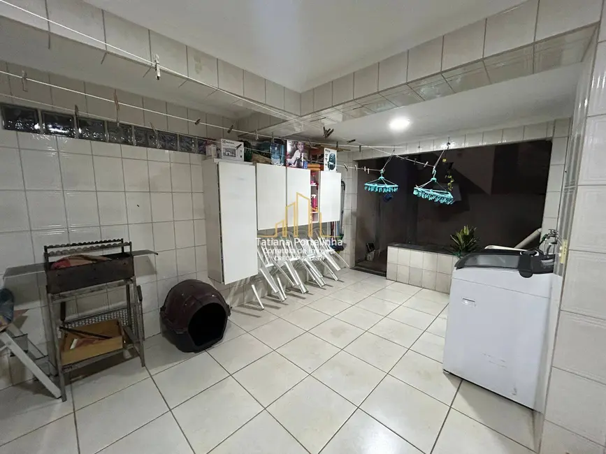 Casa com 3 quartos à venda, 219m2 em Cidade das Flores, Osasco - SP - imagem 8 Foto 8 de Casa com 3 quartos à venda, 219m2 em Cidade das Flores, Osasco - SP