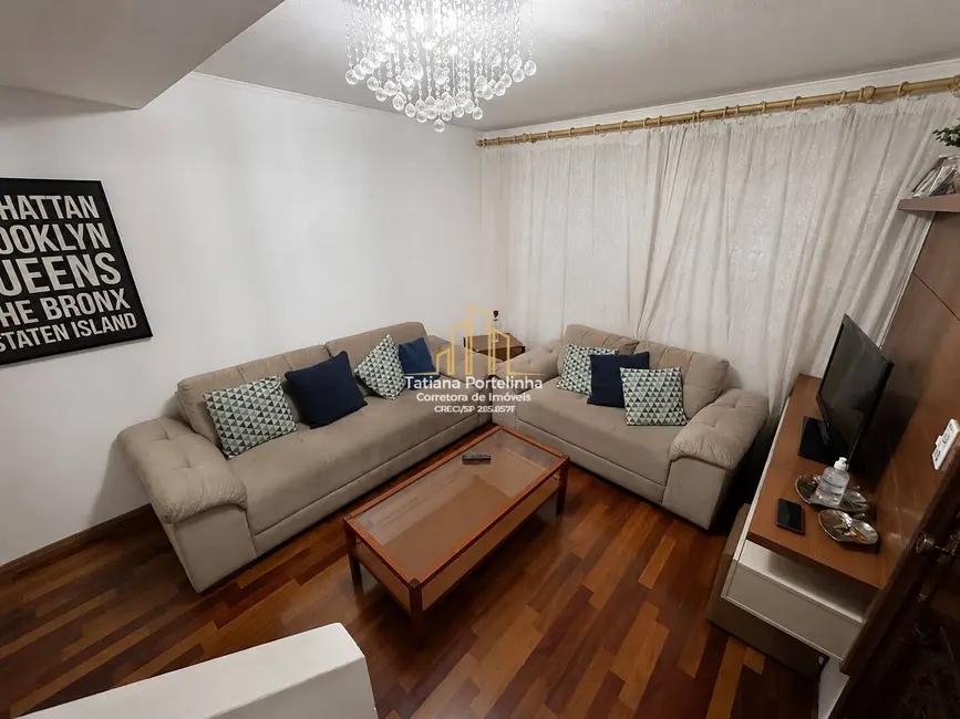 Casa com 3 quartos à venda, 180m2 em Cidade das Flores, Osasco - SP - imagem 1 Foto 1 de Casa com 3 quartos à venda, 180m2 em Cidade das Flores, Osasco - SP