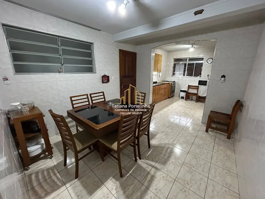 Casa com 3 quartos à venda, 180m2 em Cidade das Flores, Osasco - SP - imagem 5 Foto 5 de Casa com 3 quartos à venda, 180m2 em Cidade das Flores, Osasco - SP