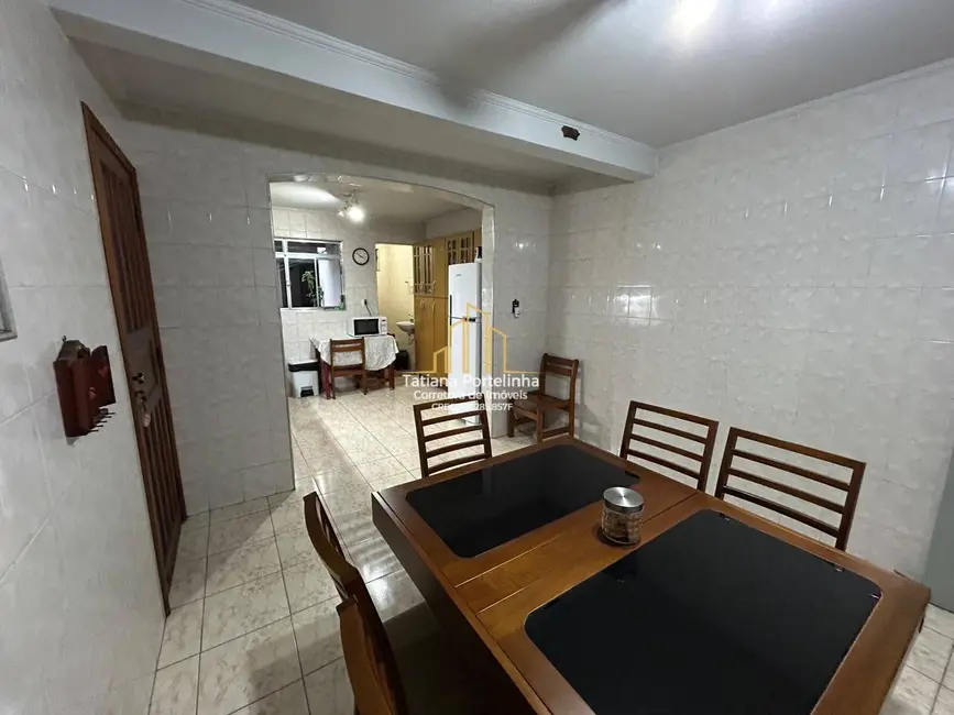 Casa com 3 quartos à venda, 180m2 em Cidade das Flores, Osasco - SP - imagem 6 Foto 6 de Casa com 3 quartos à venda, 180m2 em Cidade das Flores, Osasco - SP