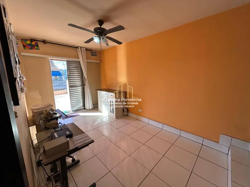 Casa com 3 quartos à venda, 223m2 em Vila Yolanda, Osasco - SP - imagem 7 Foto 7 de Casa com 3 quartos à venda, 223m2 em Vila Yolanda, Osasco - SP