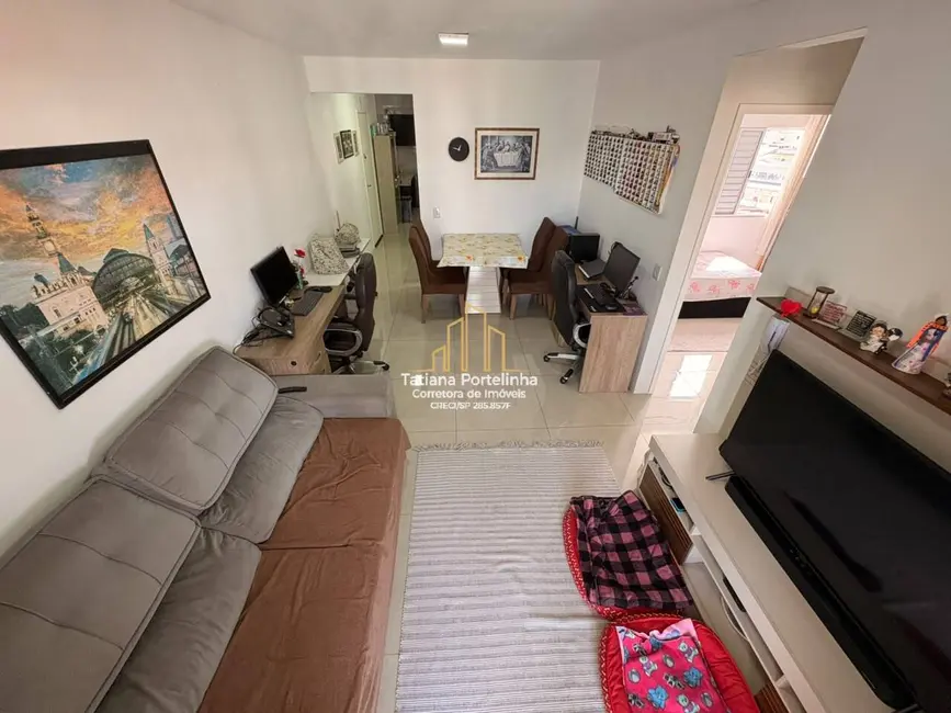 Foto 2 de Apartamento com 3 quartos à venda, 90m2 em Parque Santa Teresa, Carapicuiba - SP