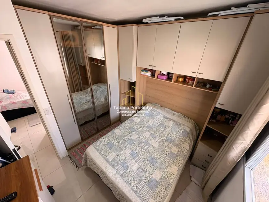 Foto 9 de Apartamento com 3 quartos à venda, 90m2 em Parque Santa Teresa, Carapicuiba - SP